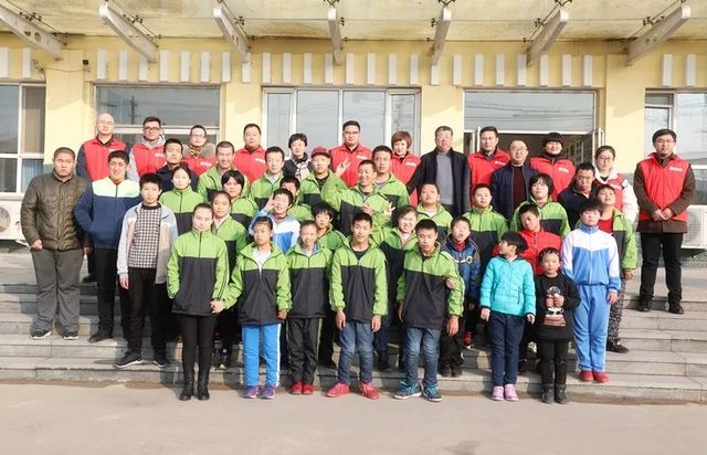 乾港集團(tuán)公益活動